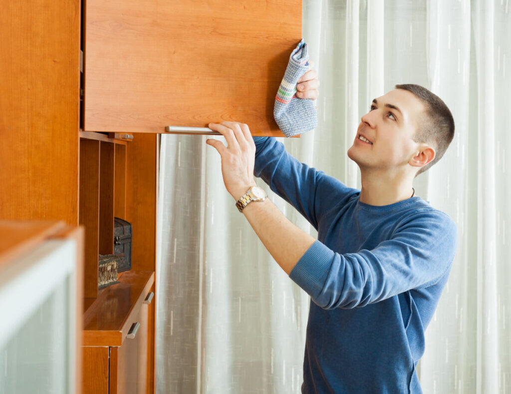 How Much Does It Cost to Refinish Kitchen Cabinet?