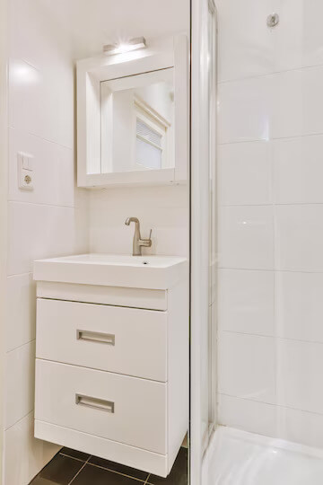 Kitchen and Bathroom Cabinet Refacing Services