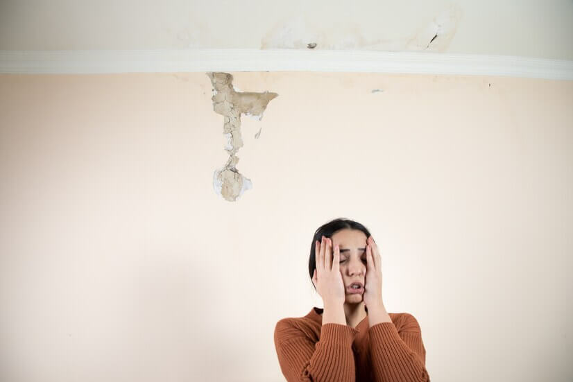 Experiencing the Benefits of Getting Your Popcorn Ceiling Removed