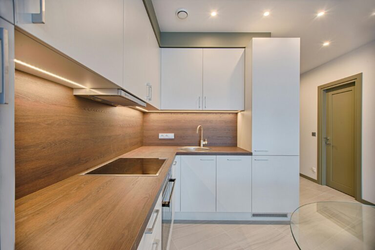 What kind of Kitchen Cabinets Cannot be Painted?