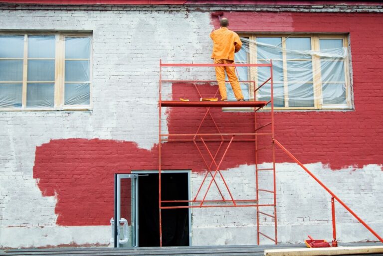 Beat the Heat: Summer Painting Tips for Santa Rosa